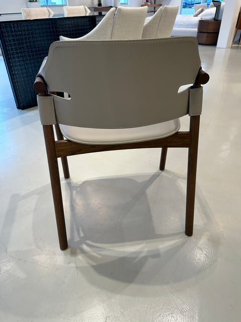 Suite-P Chair