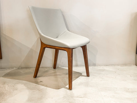 Artika Chair