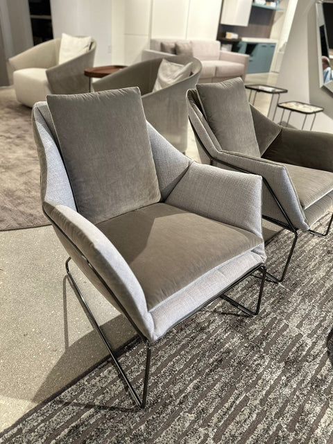 New York Avant Lounge Chair