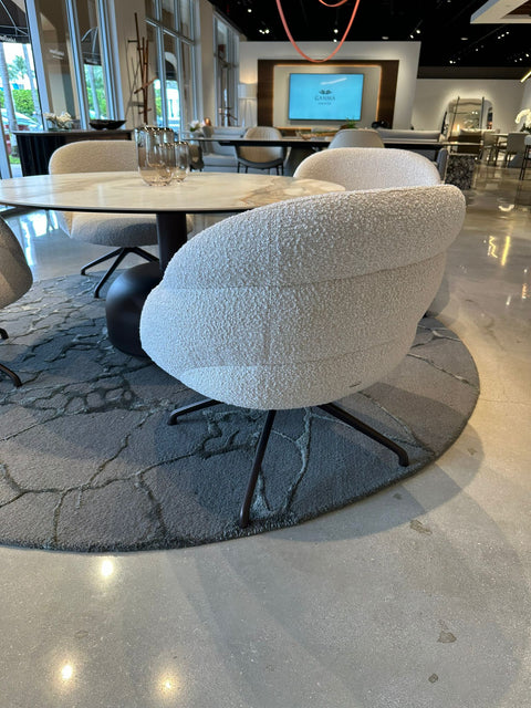 Camilla Lounge Chair