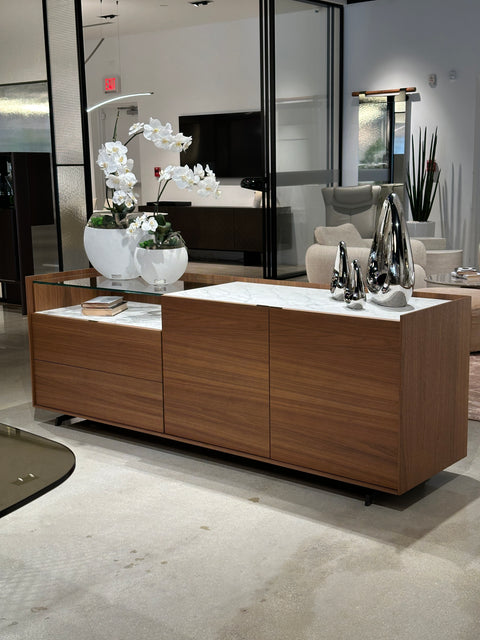 Cabaret Credenza -84"